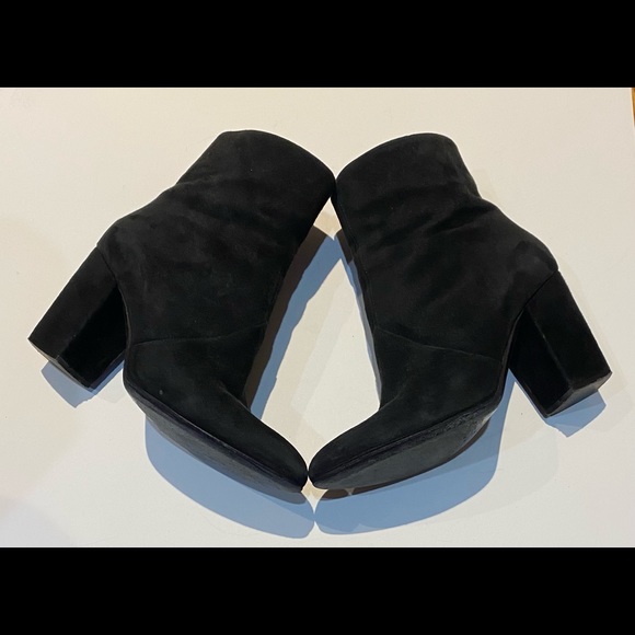 Robert Clergerie Black Suede Block Heel Ankle Boots Size 7 1/2 - Picture 8 of 13